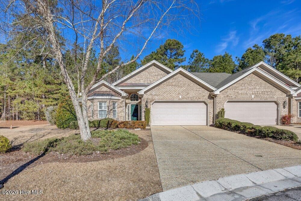 Property Photo:  1108 Cresthill Court  NC 28451 