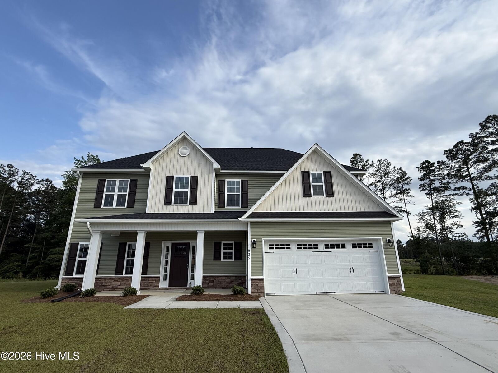 Property Photo: 1025 Croaker Court NC 28562