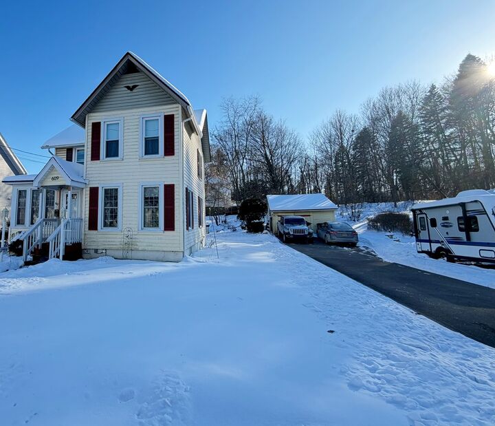 Property Photo:  609 Stevenson St  PA 18840 