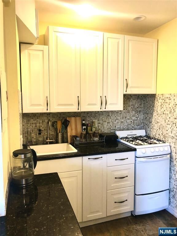 Property Photo: 400 Fairview Avenue 4J NJ 07024