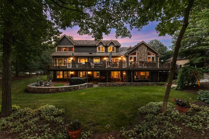 Property Photo:  2890 Autumn Woods Drive  MN 55318 