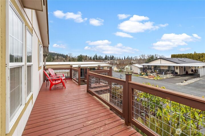 Property Photo: 1200 Lincoln Street 193 WA 98229