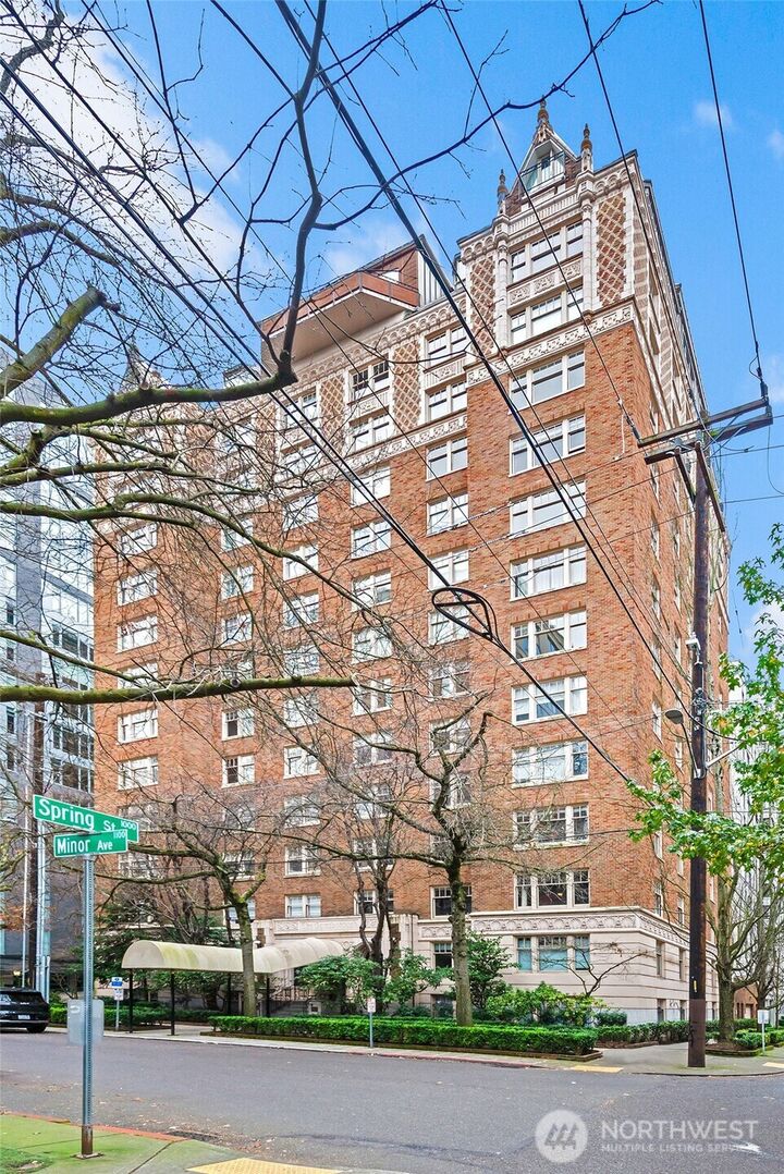 Property Photo: 1017 Minor Avenue 901 WA 98104