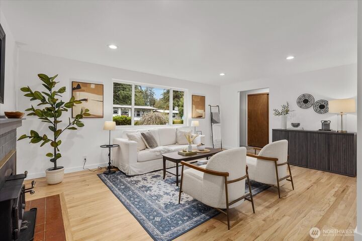 Property Photo:  7718  204th Place SW  WA 98026 