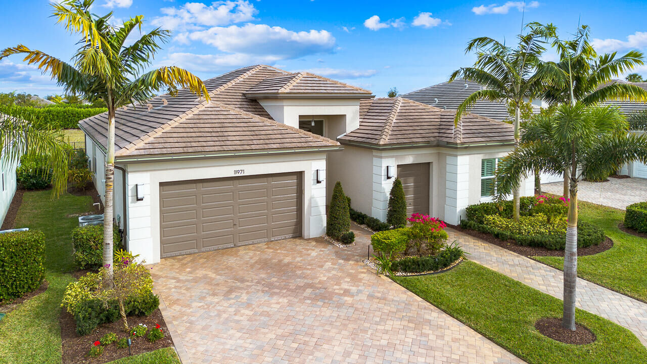 Property Photo:  11971 SW Still Waters Avenue  FL 34987 