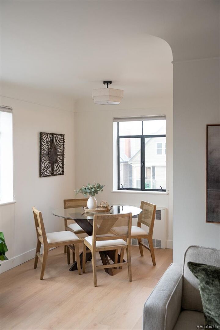 Property Photo:  1175 N Emerson Street 212  CO 80218 