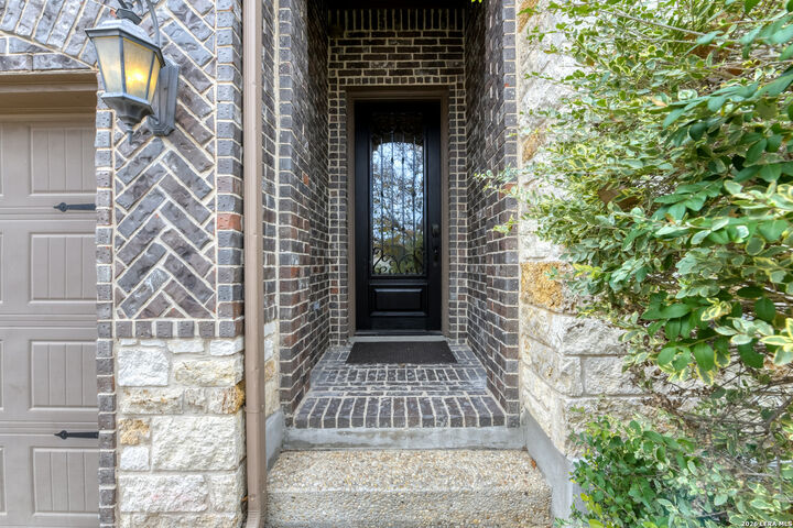 Property Photo:  2715 Windcliff  TX 78132 