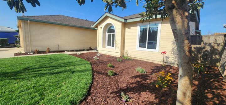 Property Photo:  1206 Morris Avenue  CA 93927 