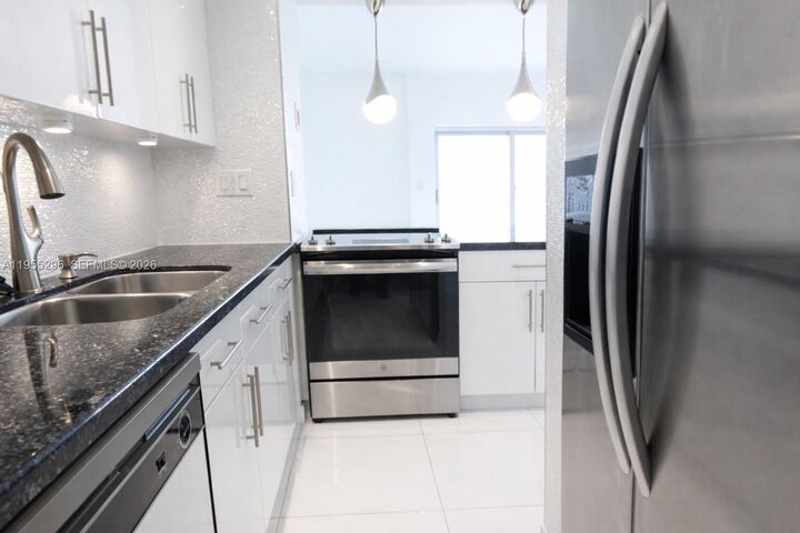 Property Photo:  880 NE 69th St 8S  FL 33138 