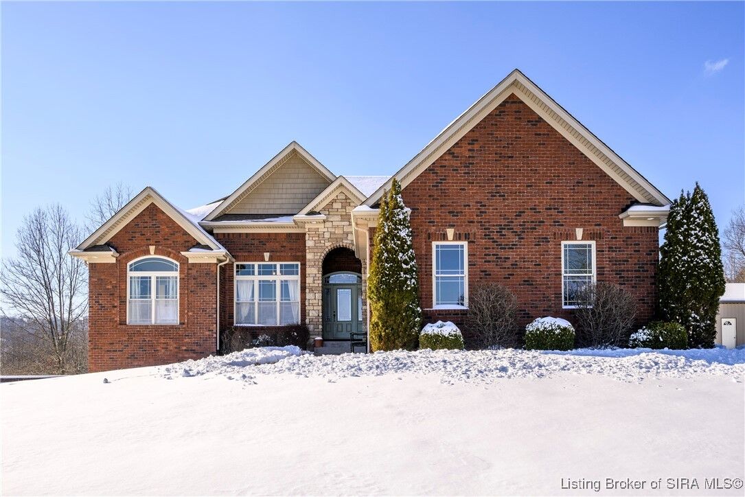 Property Photo:  825 W Main Street  IN 47106 