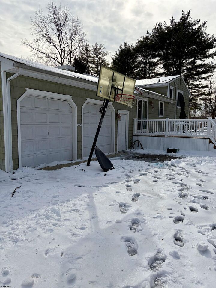 Property Photo: 155 Chestnut St NJ 08270