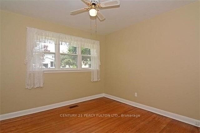 Photo de la propriété:  71-73 Grace Street  ON M1J 2M6 