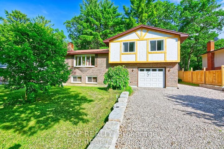 Property Photo: 9995 Port Franks Estates Drive ON N0M 2L0