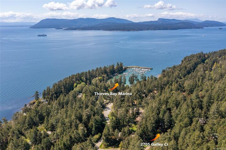 Property Photo: 2705 Galley Cres BC V0N 2M2