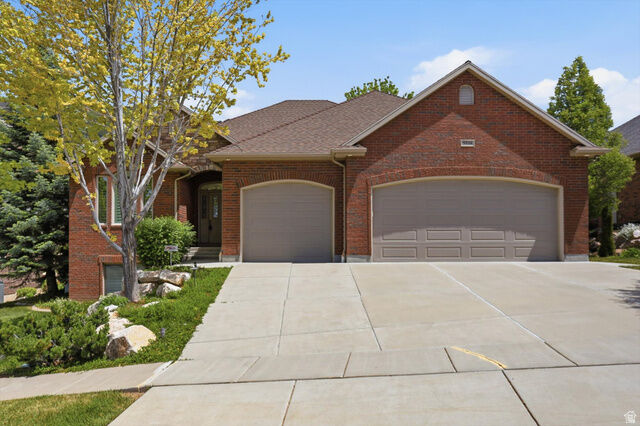 Property Photo: 5538 S Elderberry Ct UT 84403