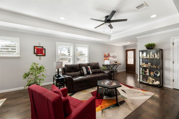 Property Photo:  609 Rockport Street  TX 78633 