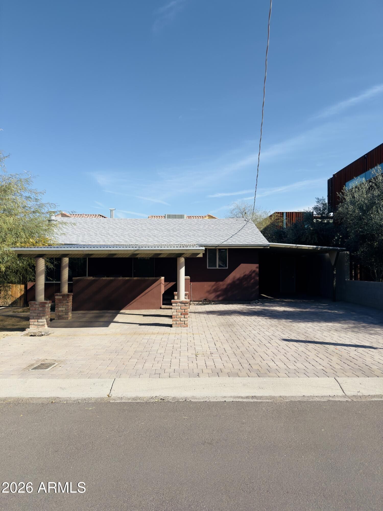 Property Photo:  1433 S Rita Lane  AZ 85281 