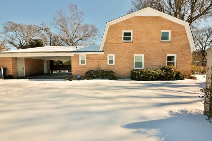 Property Photo:  235 Barton Street  AR 72301 