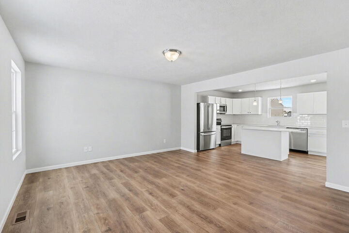 Property Photo:  1045 Foxglove Avenue  MI 49097 