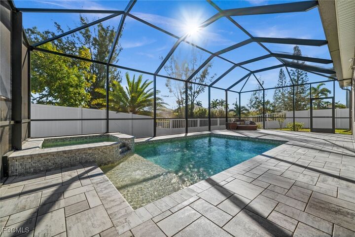 Property Photo:  2213 SW 7th Place  FL 33991 