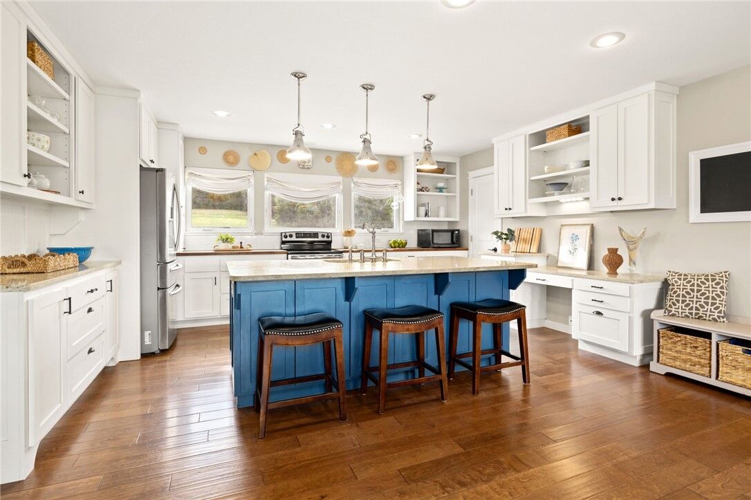 Property Photo:  95 Bella Vista Road  AR 72616 