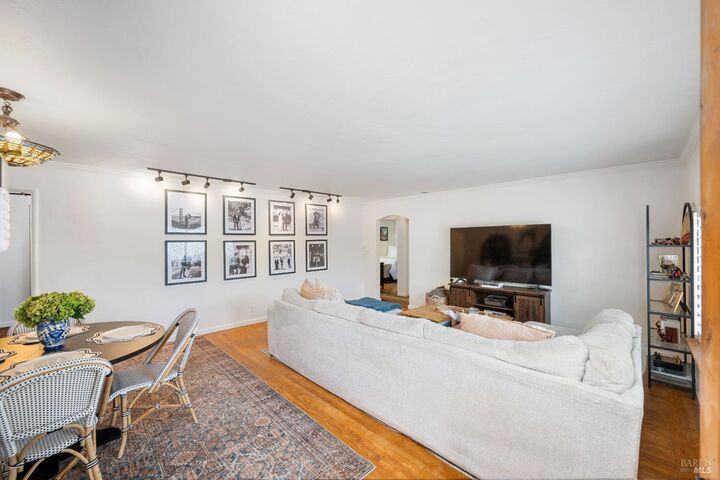 Property Photo:  337 Bettencourt Street  CA 95476 