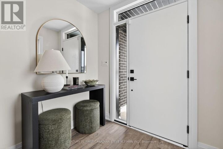 Property Photo:  2830 Tokala Trail 155  ON N6G 5B4 