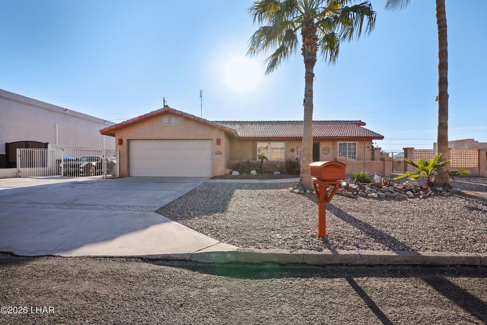 Property Photo: 2720 Bamboo Dr AZ 86404