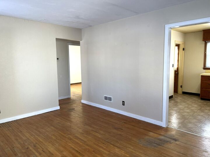 Property Photo:  714 Tilden Street  MN 56031 