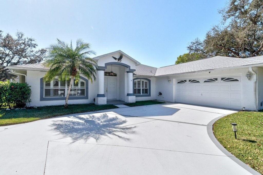Property Photo: 738 Benedictine Terrace FL 32958