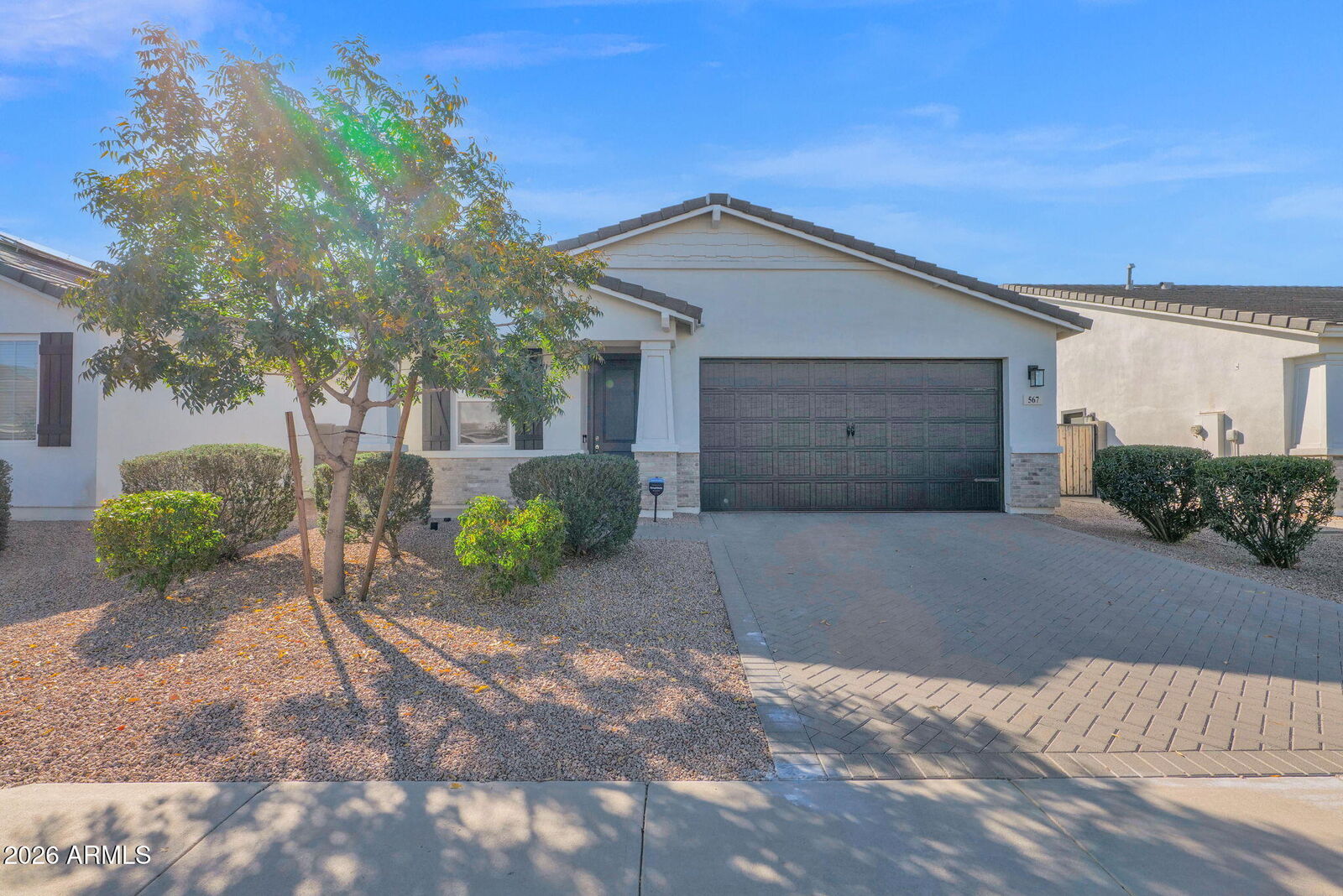 Property Photo: 567 E Hazelnut Lane AZ 85140