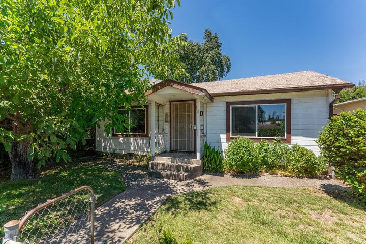 Property Photo:  80 Fort Bragg Road  CA 95490 