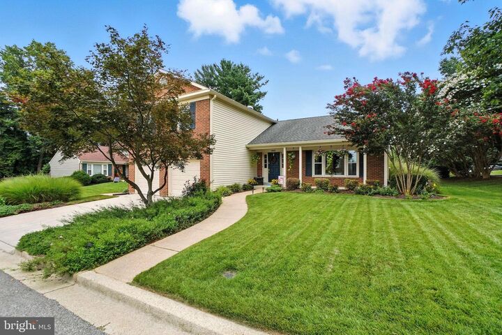 Property Photo:  1860 Yeoman Court  MD 21114 