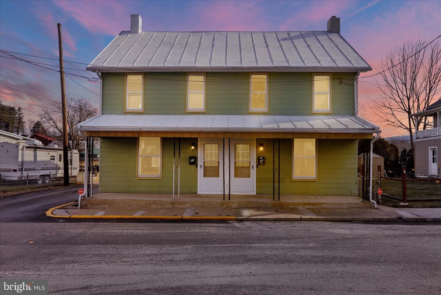 Property Photo:  23 N Front Street  PA 19567 