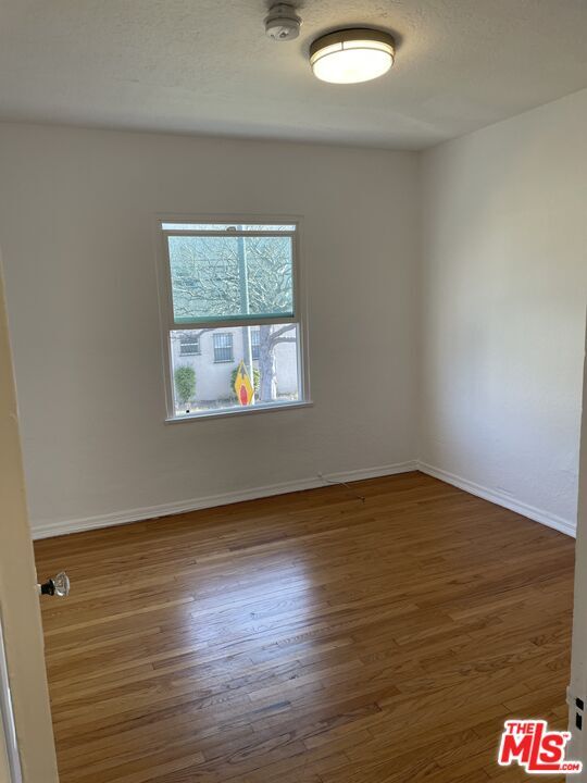 Property Photo:  368 N Genesee Ave  CA 90036 