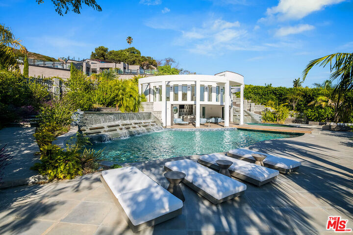 Property Photo:  31555 Pacific Coast Hwy  CA 90265 