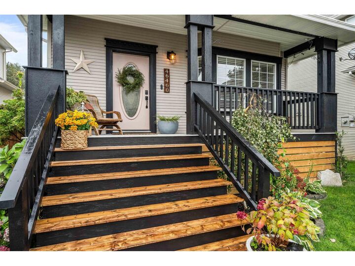 Property Photo:  46460 Ashby Drive  BC V2R 5N4 