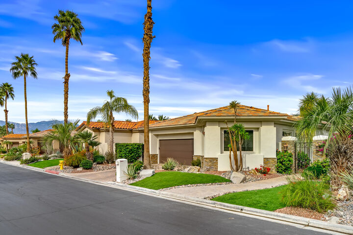 Property Photo:  936 Mesa Grande Drive  CA 92211 