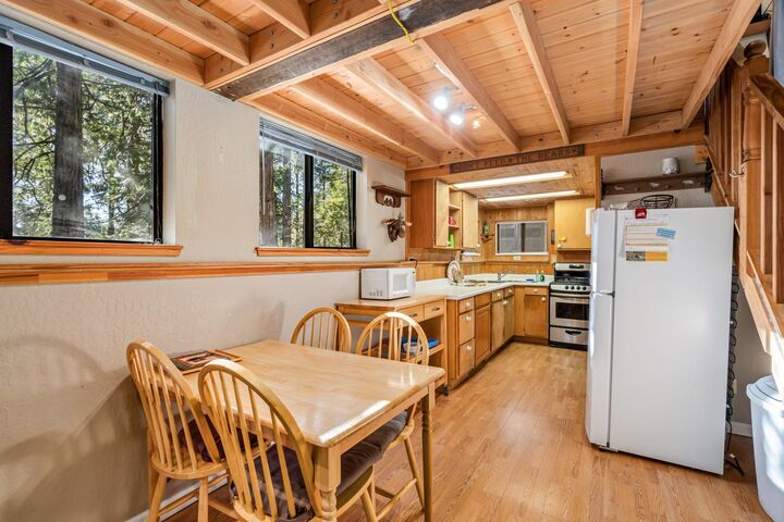 Property Photo:  25482 Rebekah Rd  CA 95335 