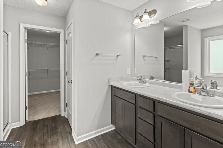 Property Photo:  199 Brightleaf Circle  GA 31313 