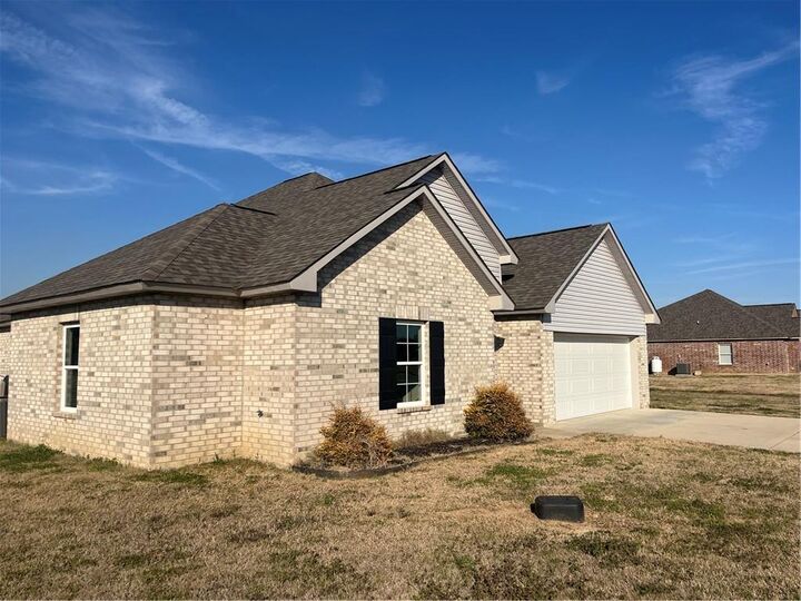 Property Photo:  197 Grand Coulee Drive  LA 71350 