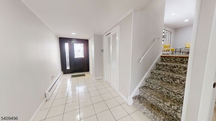 Property Photo:  933 Douglas Ter  NJ 07083 