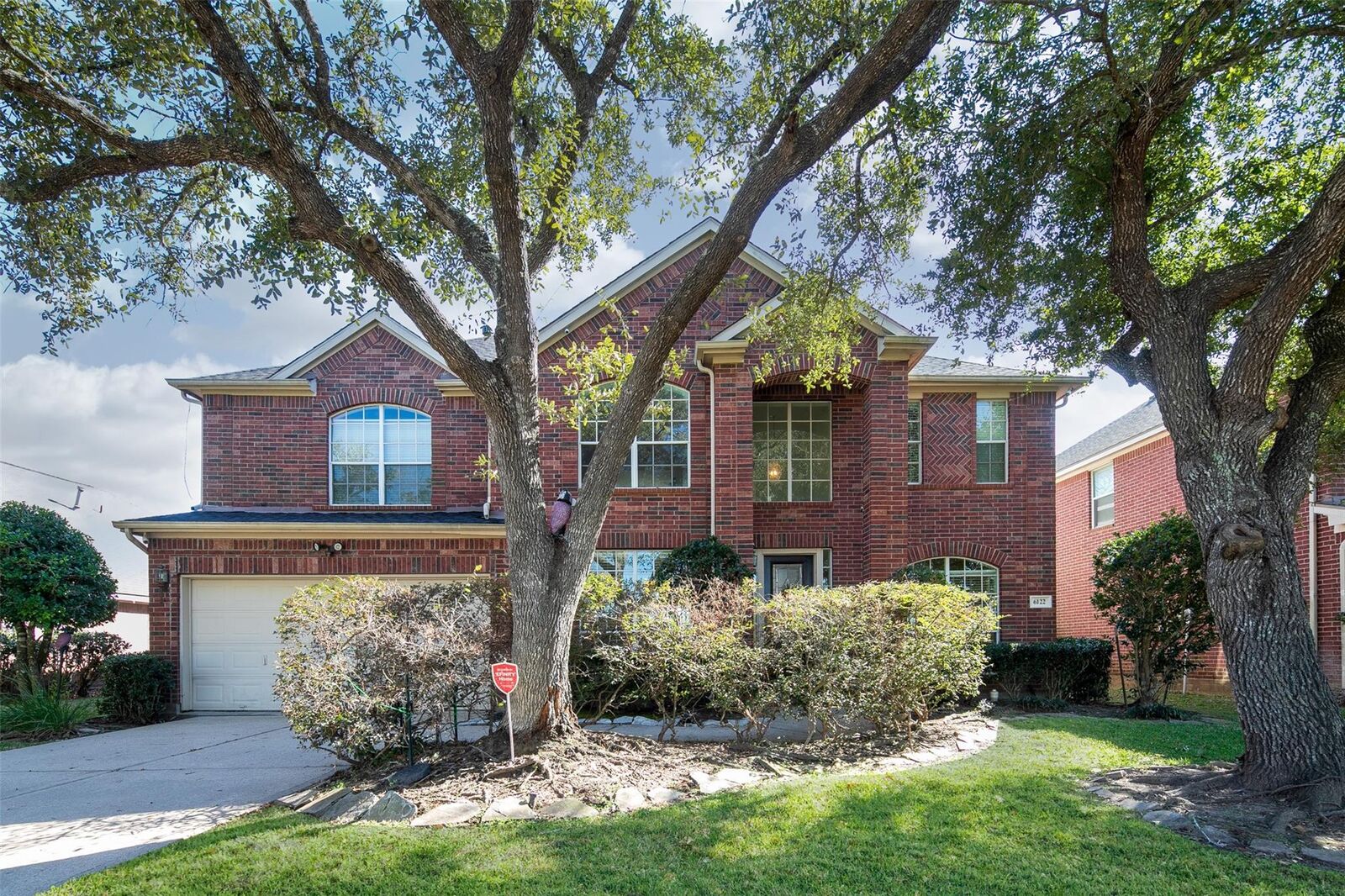 Property Photo:  6122 Terrell Hills Drive  TX 77469 