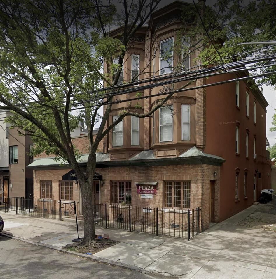 Property Photo:  445 Monmouth St 3  NJ 07302 