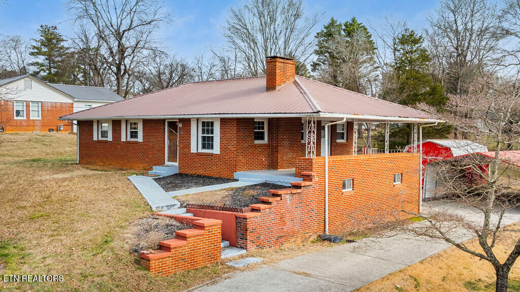 Property Photo:  109 King St  TN 37763 