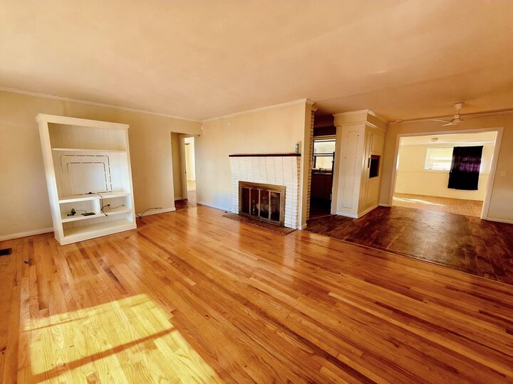 Property Photo:  703 S West Street  GA 30642 