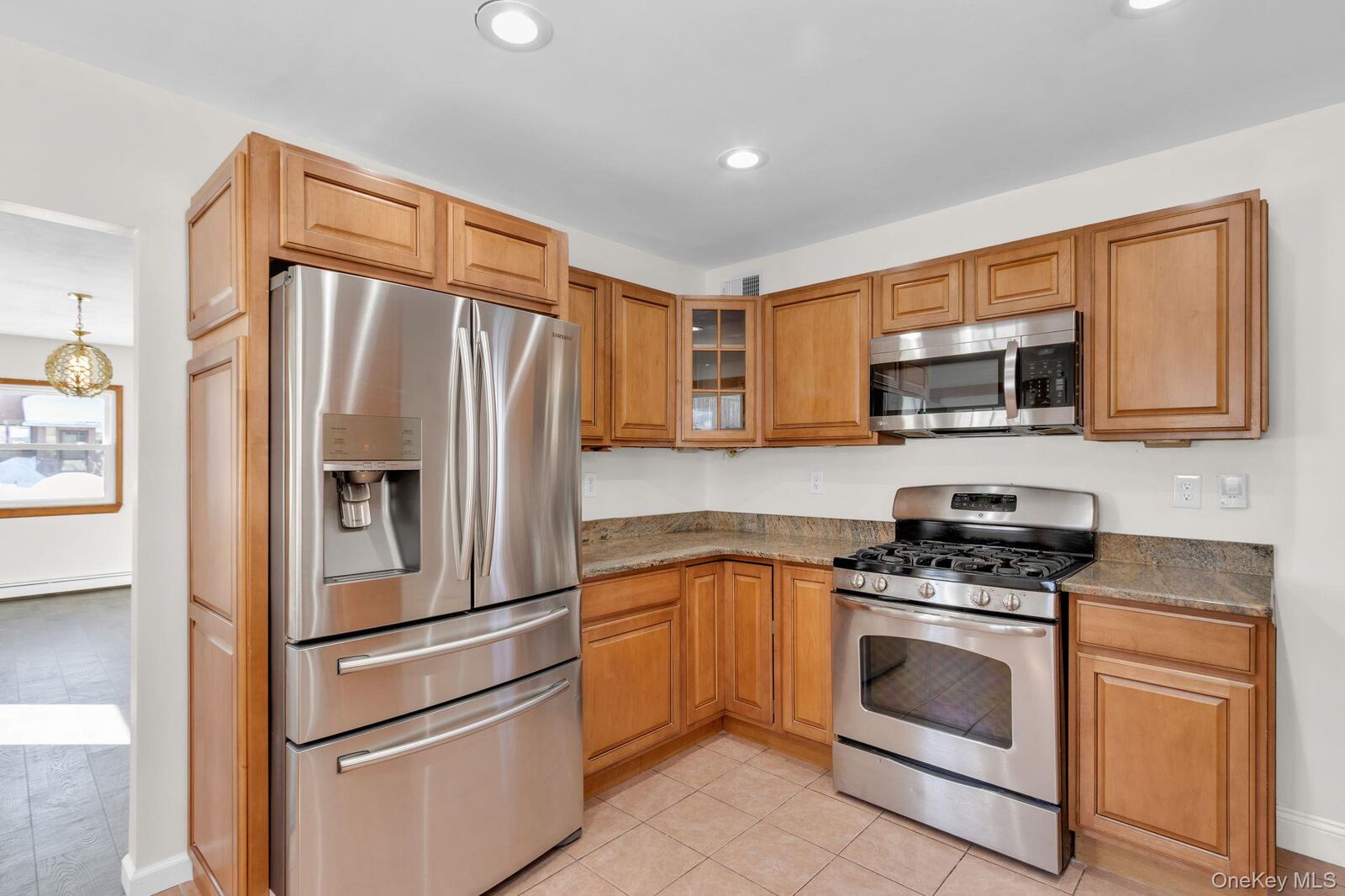 Property Photo:  51 Greenwood Avenue  NY 10925 