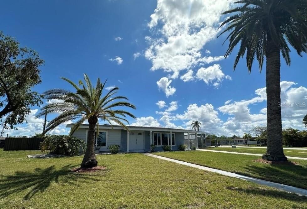 Property Photo: 1614 Noble Terrace FL 33952