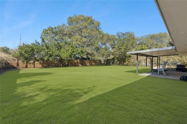 Property Photo:  725 Third Street  FL 32763 