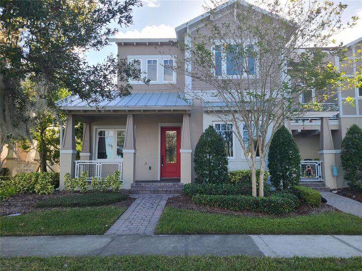 Property Photo: 13825 Benavente Avenue FL 32827